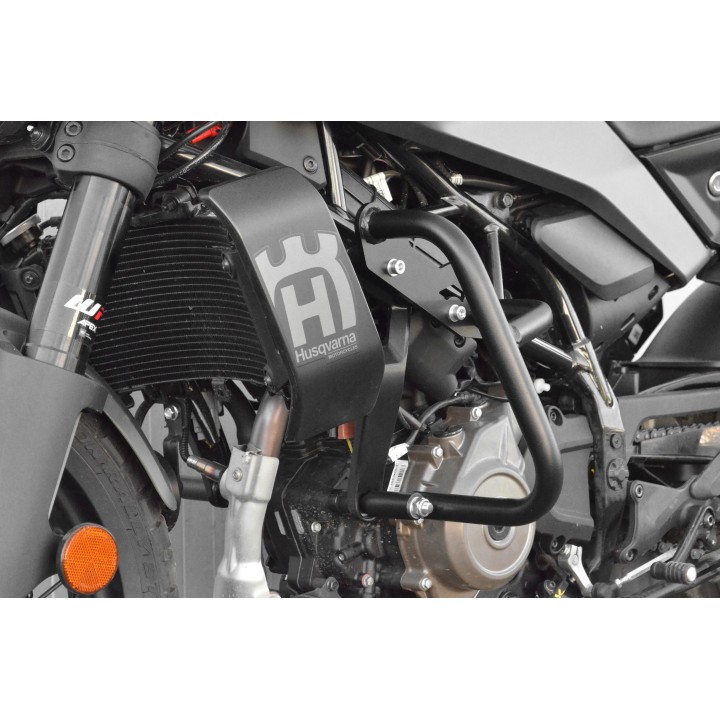KIT MOTO ECOLE HUSQVARNA SVARTPILEN 125-401 (24-25)