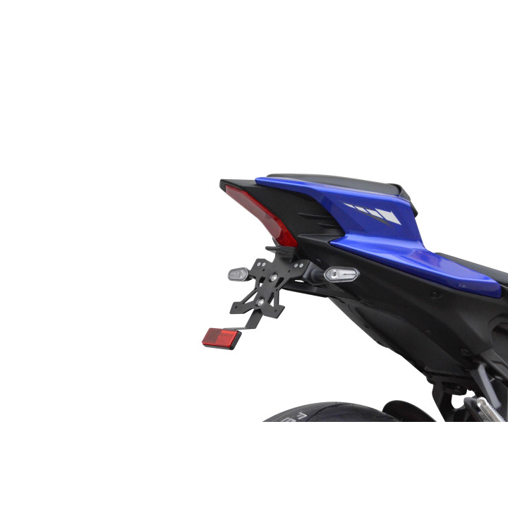 SUPPORT DE PLAQUE AVEC ECLAIREUR YAMAHA R9 (25)