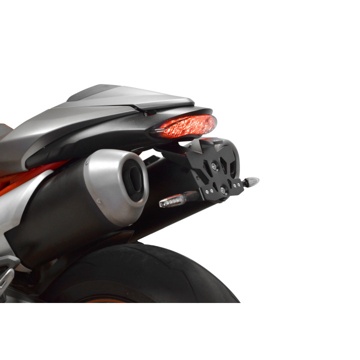 LICENSE PLATE HOLDER FOR TRIUMPH SPEED TRIPLE (16-20)