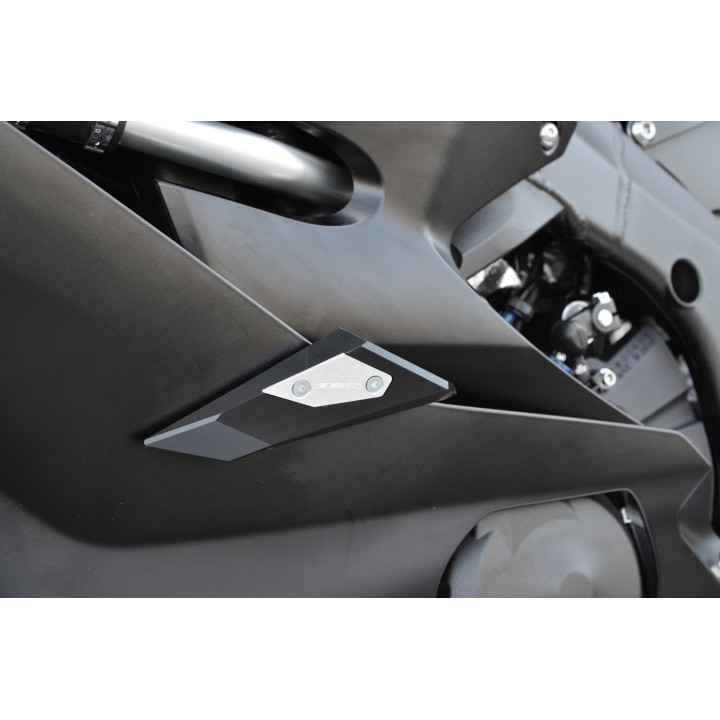KIT PATINS YAMAHA R6 (17-24) *plaquettes*