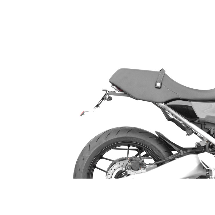 SUPPORT DE PLAQUE AVEC ECLAIREUR YAMAHA XSR900 GP (24)