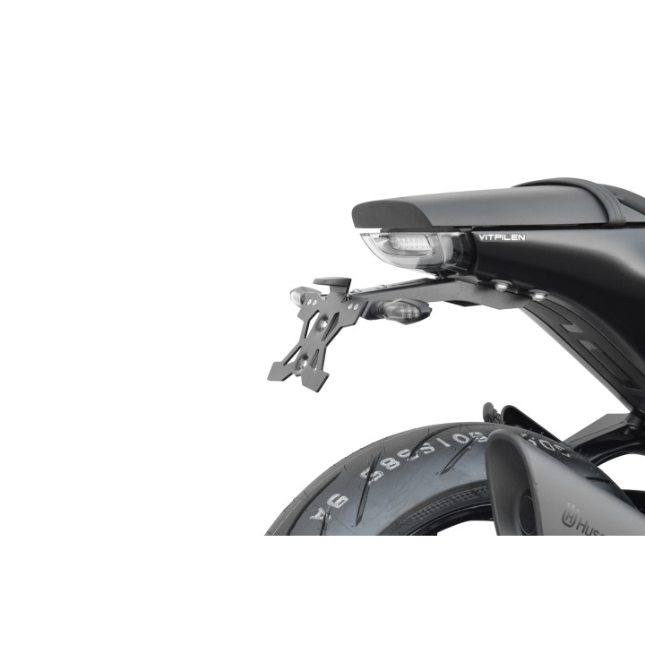 SUPPORT PLAQUE AVEC ECLAIREUR HUSQVARNA 701 VITPILEN (18-21)